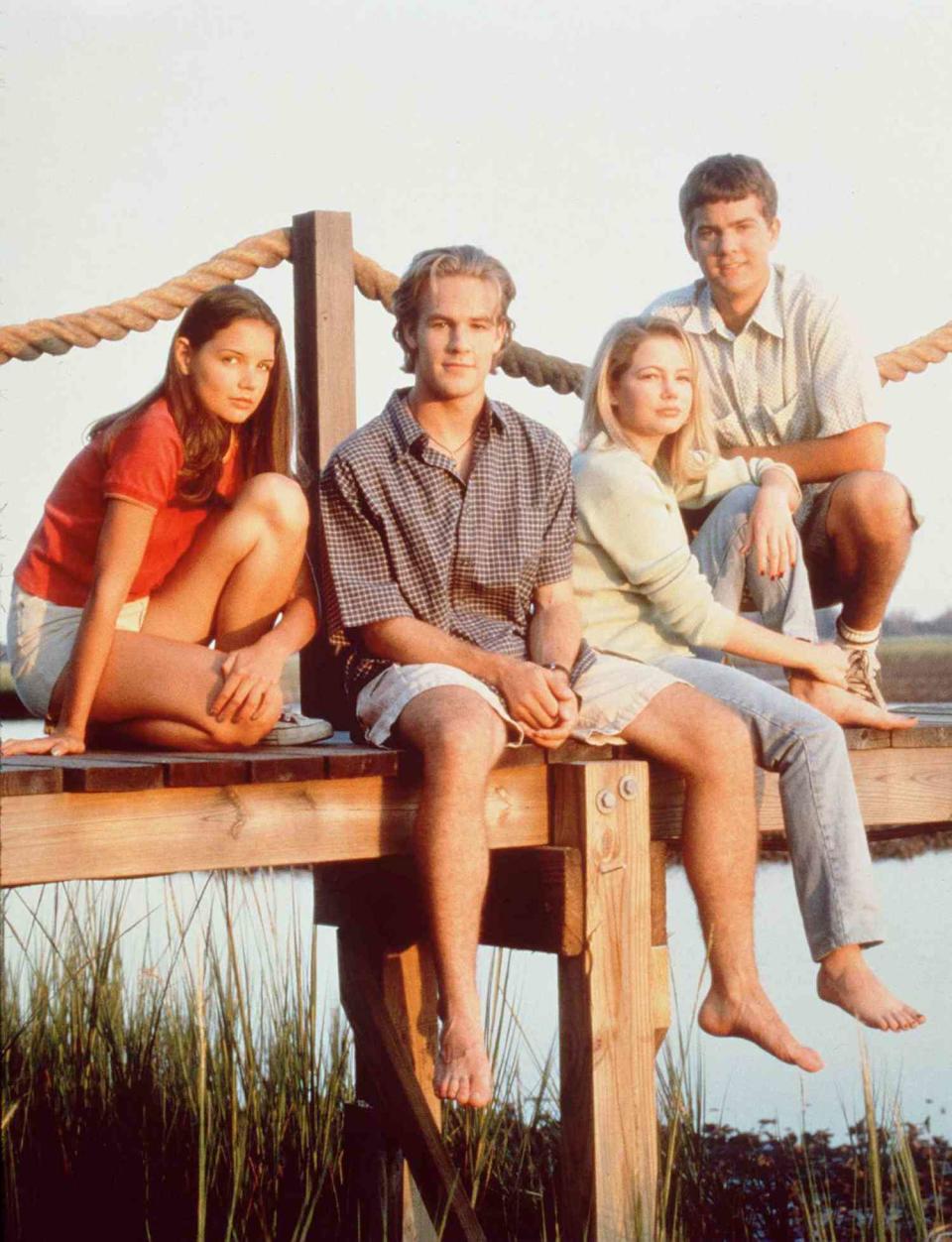 The cast of television's "Dawson's Creek" poses for a photo in 1997. From left to right are Katie Holmes, James Van Der Beek, Michelle Williams, and Joshua Jackson.