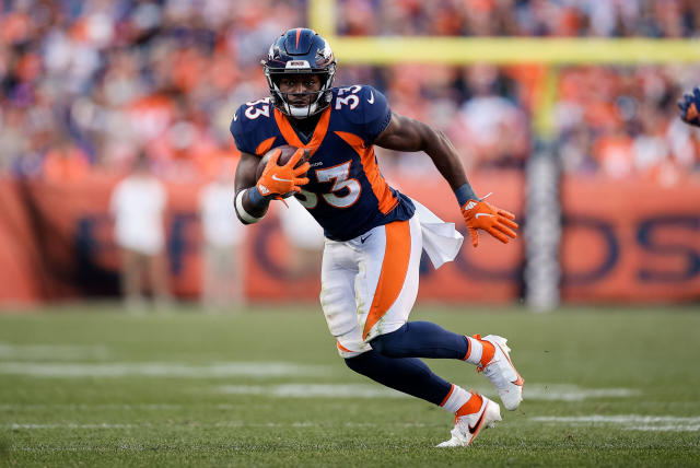 Broncos will wear alternate uniforms on 'Sunday Night Football