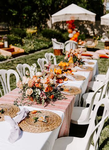 Alice In Wonderland Wedding Ideas  Garden bridal showers, Alice in  wonderland wedding, Wedding reception table decorations