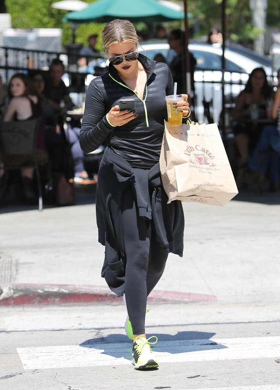 Khloe Kardashian in Los Angeles on Aug. 24, 2015.&nbsp; (Photo: STRF/STAR MAX/IPx)