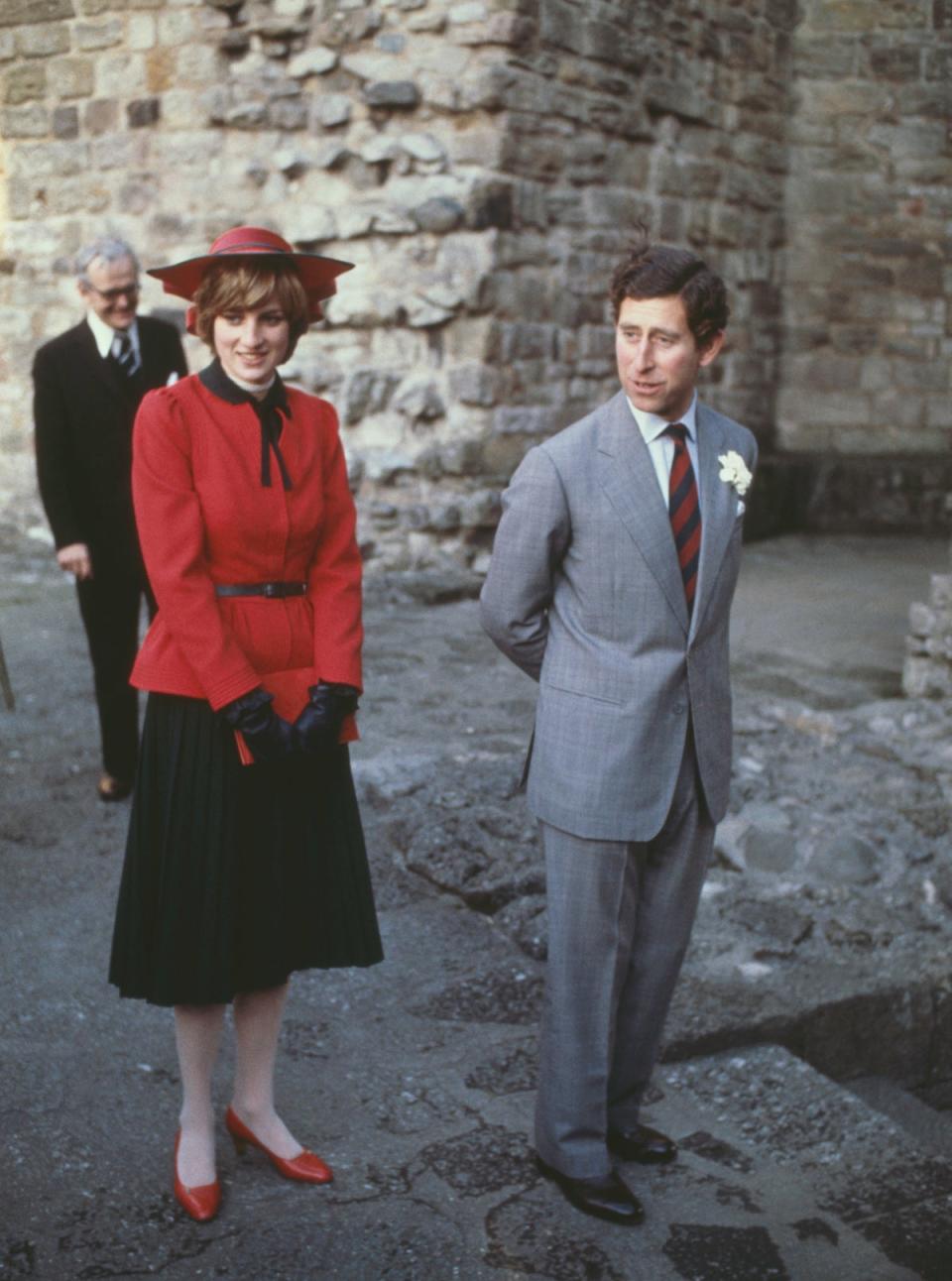 Prince Charles and Diana at Caernarvon Castle during an official tour of Wales in October 1981. (Getty)