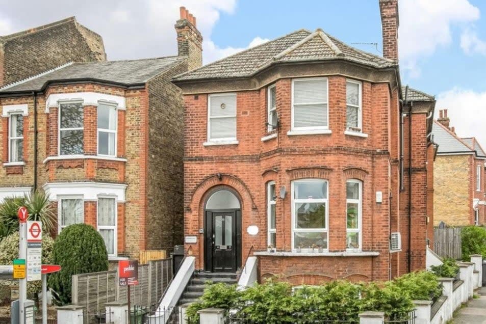 £425,000: a 5% deposit is just over £21k. Approx. salary needed is £90,000. This three-bedroom flat in West Norwood is for sale through Pedder