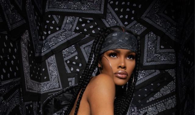 Teyana Taylor Launches '90s-Inspired Collection With PrettyLittleThing as  Creative Director