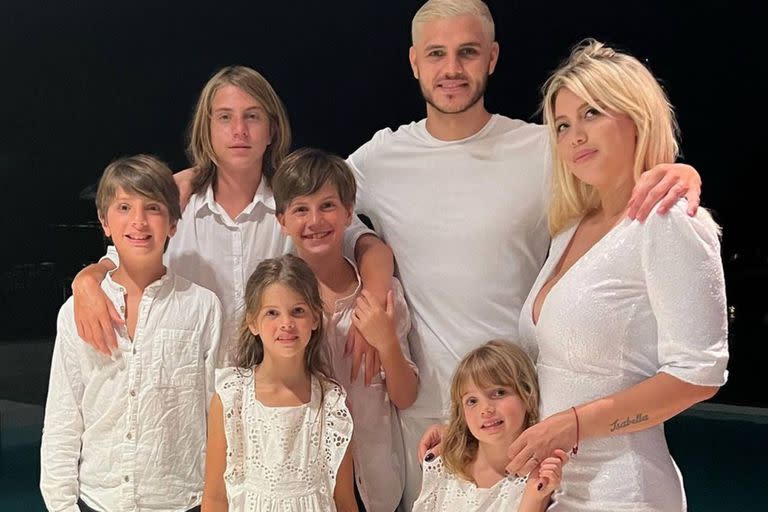 Toda la familia festejó año nuevo en Argentina (Foto: Instagram/@wanda_nara)