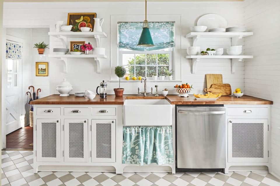 Cottage Cozy Kitchen