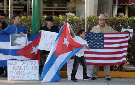 Cuban Americans protest Raul Castro leaving office as Cuba's president and Miguel Diaz Canel named as the new president, in Little Havana neighborhood in Miami, Florida, U.S., April 19, 2018. REUTERS/Javier Galeano