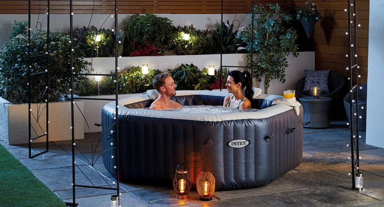 The sell-out Aldi hot tub is back in stock - but won't be for long. (Aldi)