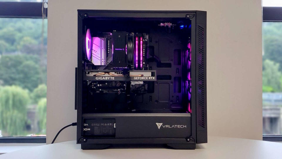 VRLA Tech Apollo gaming PC