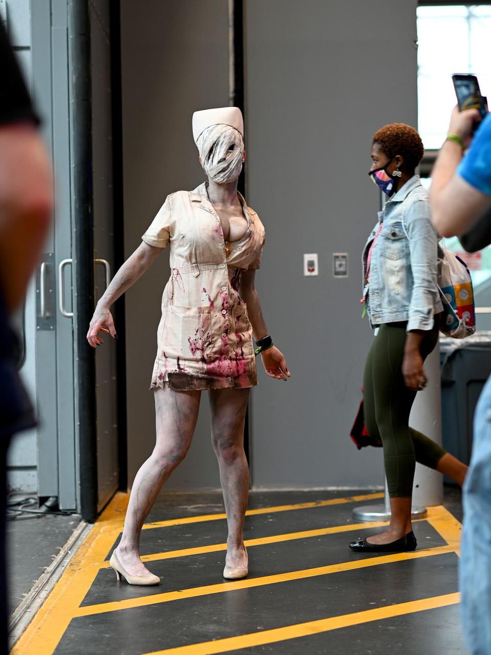 Eine ziemlich kranke Schwester aus "Silent Hill". (Bild: 2021 Getty Images/Ilya S. Savenok)