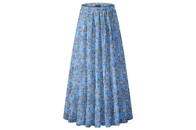 Jessica Alba’s Printed Maxi Skirt Is a Comfy and Breathable Alternative ...