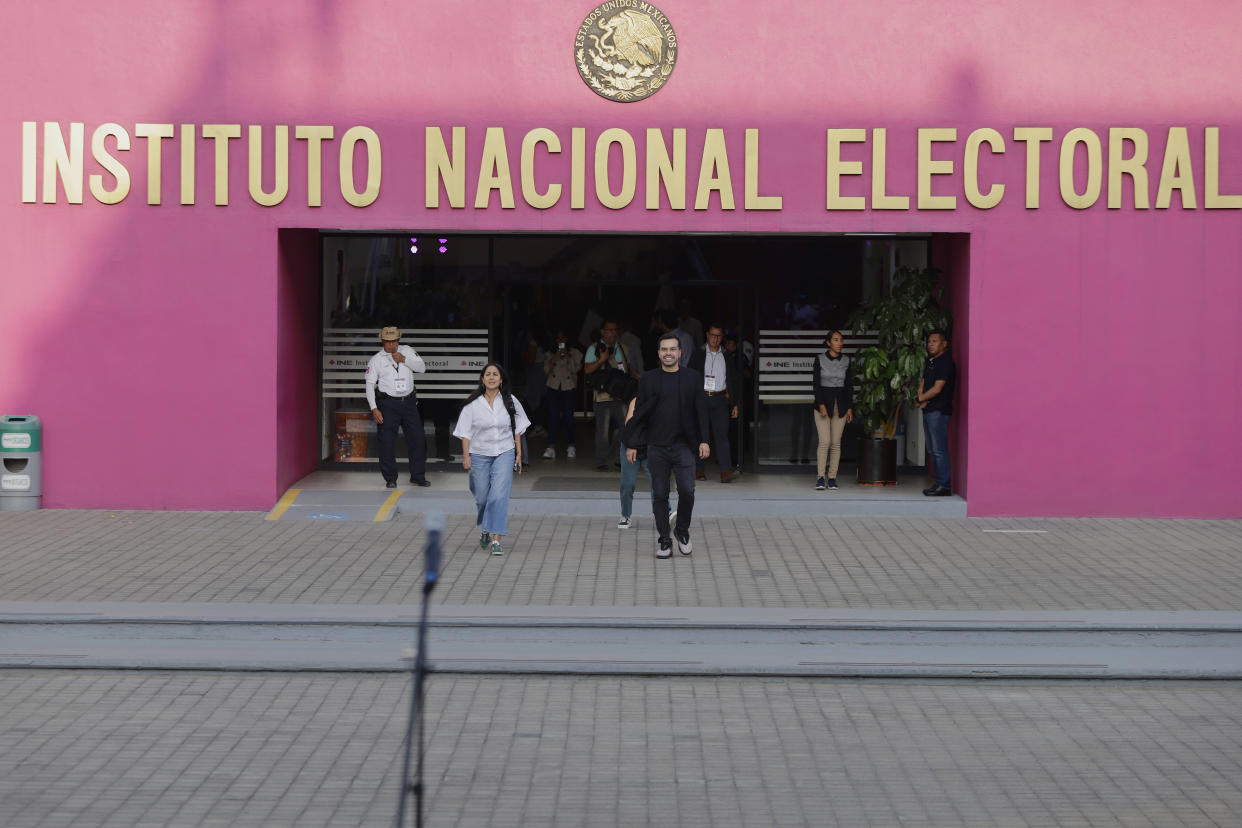 Debate INE causó controversia por fallos de reloj. (Gerardo Vieyra/NurPhoto via Getty Images)