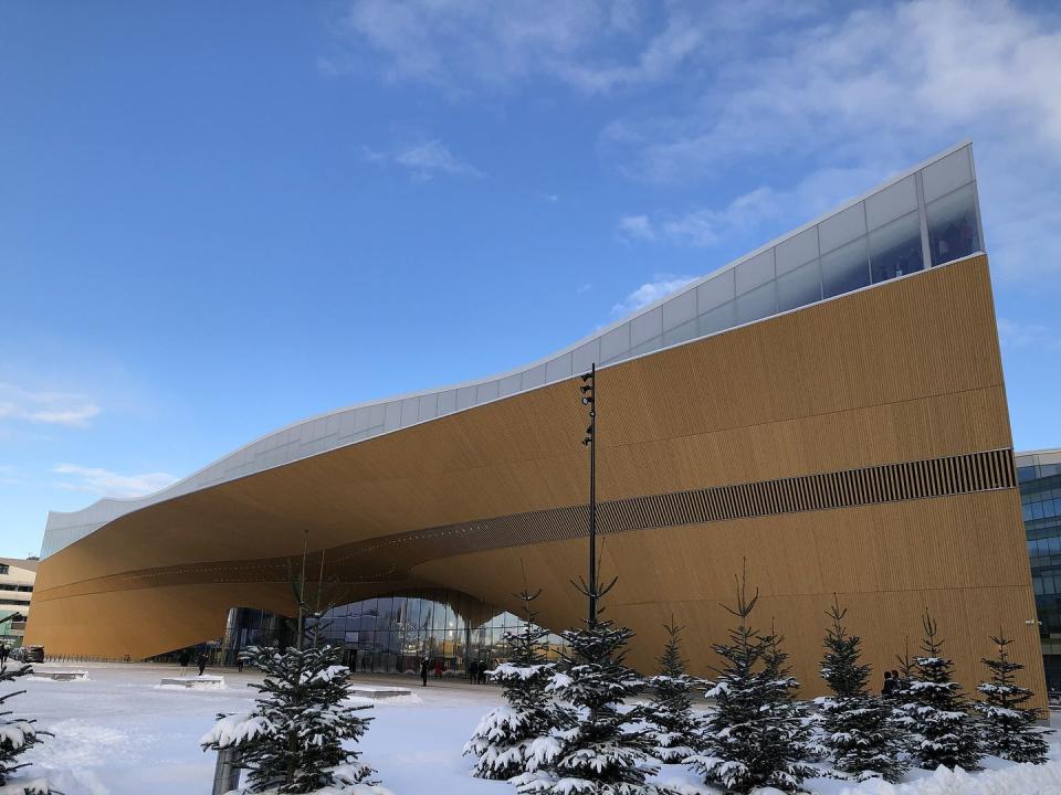 20) Helsinki Central Library