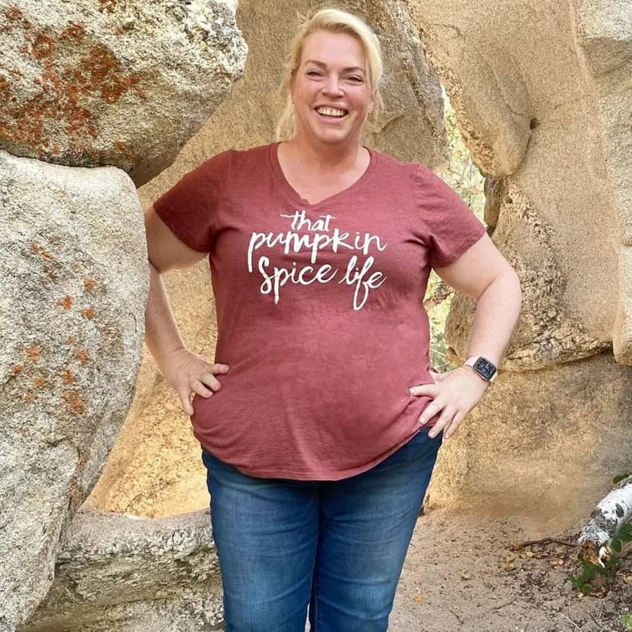 Sister Wives' Janelle Brown Shares 'Unfiltered' Glimpse of Her Health Journey as She Attempts Pilates Split: Making 'Progress'