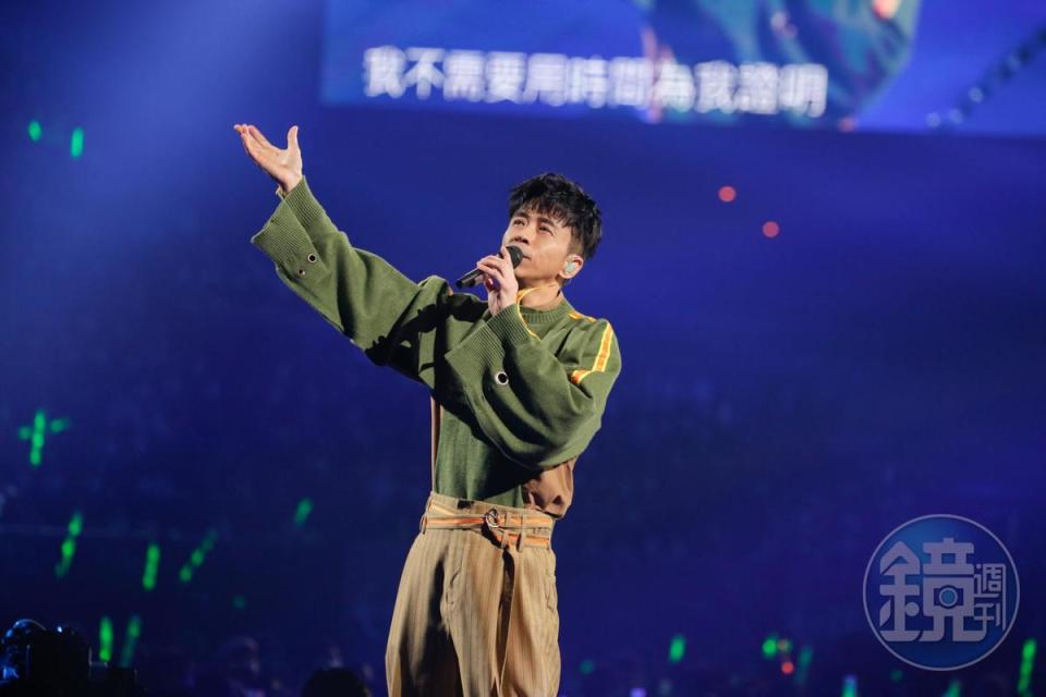 光良舉辦「今晚我不孤獨」台北限定版小巨蛋演唱會，演唱多首動人歌曲。