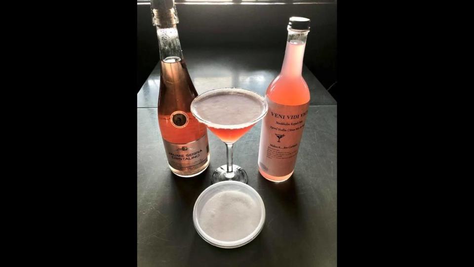 The Stockholm Royale is a classic Fresno cocktail. It’s pictured in this 2020 Fresno Bee file photo from when Veni Vidi Vici was selling kits to make it during the pandemic.