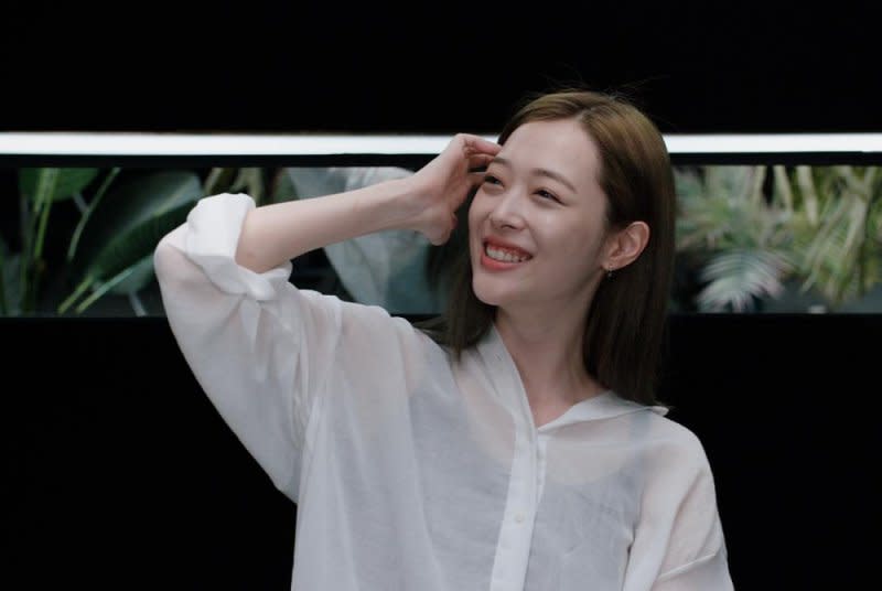 K-pop idol Sulli, who died in 2019, appears in a never-before-seen interview in the new documentary "Dear Jinri." Photo courtesy of Busan International Film Festival