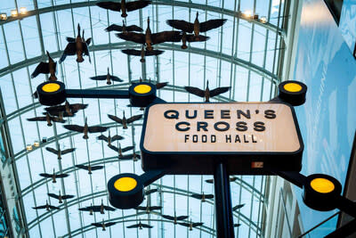 CF Toronto Eaton Center welcomes Queen's Cross Food Hall on April 24 Photo: Hector Vasquez (CNW Group/Cadillac Fairview Corporation Limited)