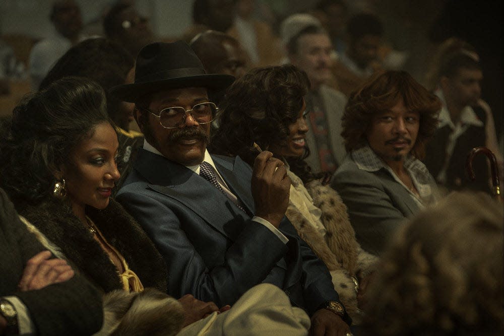 Samuel L. Jackson is Frank Moten and Terrence Howard is Cadillac Richie in "Fight Night."