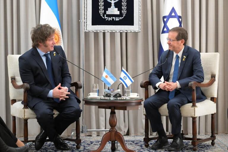 Javier Milei durante el encuentro con el presidente Herzog en Israel