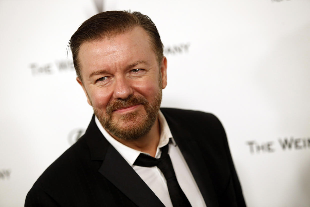 Actor Ricky Gervais arrives at the Weinstein Netflix after party after the 72nd annual Golden Globe Awards in Beverly Hills, California January 11, 2015.  REUTERS/Patrick T. Fallon   (UNITED STATES - Tags: ENTERTAINMENT) (GOLDENGLOBES-PARTIES)