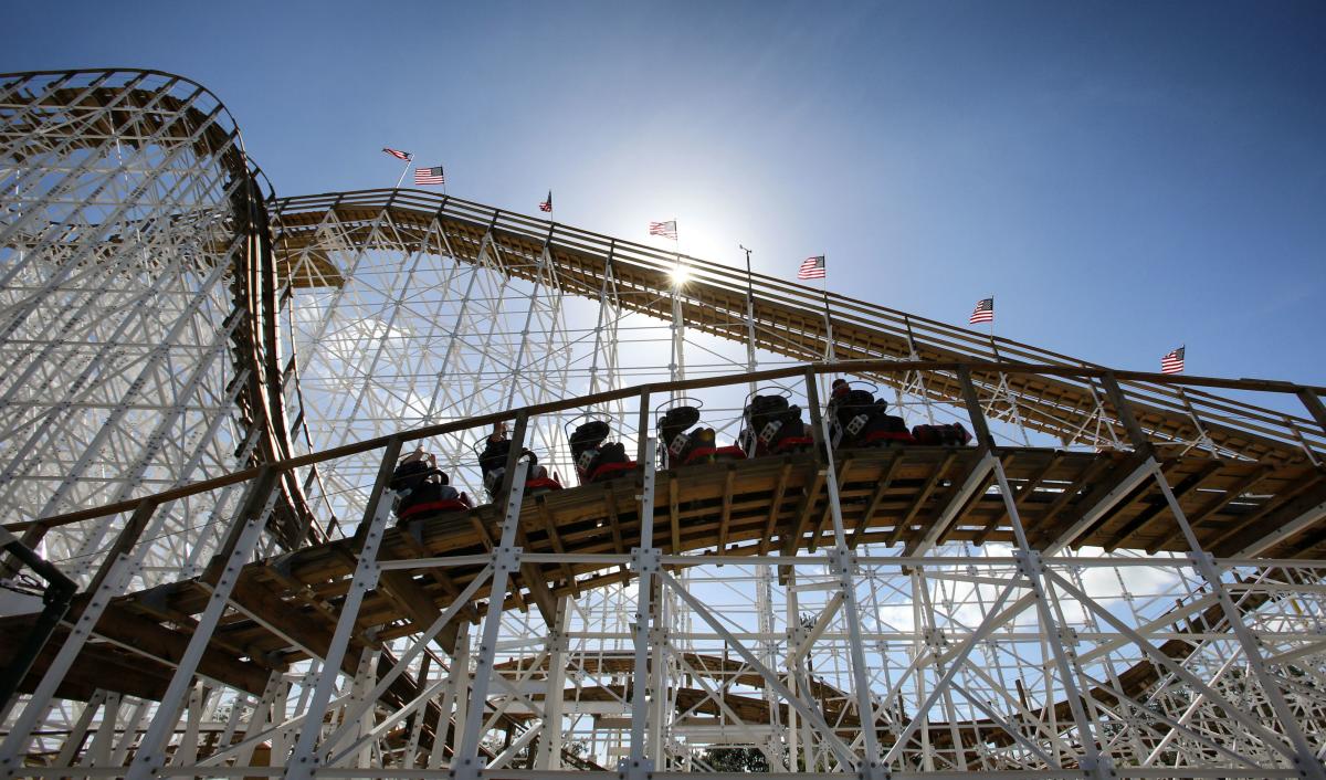 Mine Blower Coaster - Fun Spot America