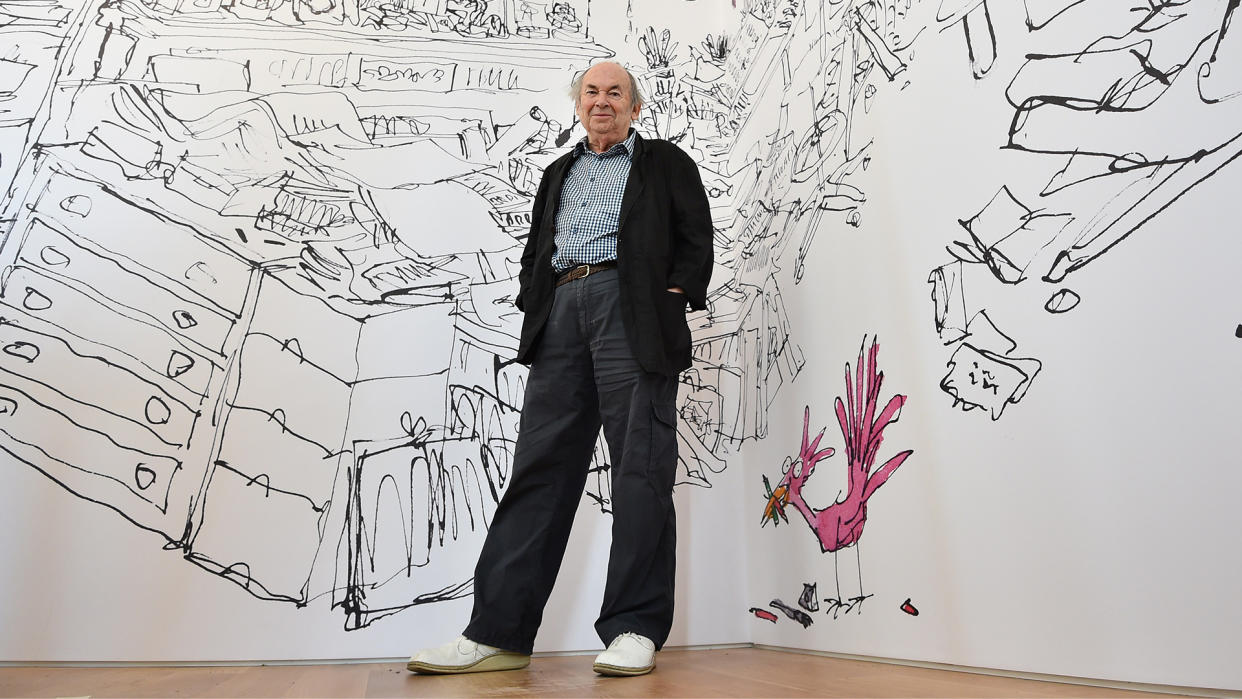  Quentin Blake in front of his illustrations. 