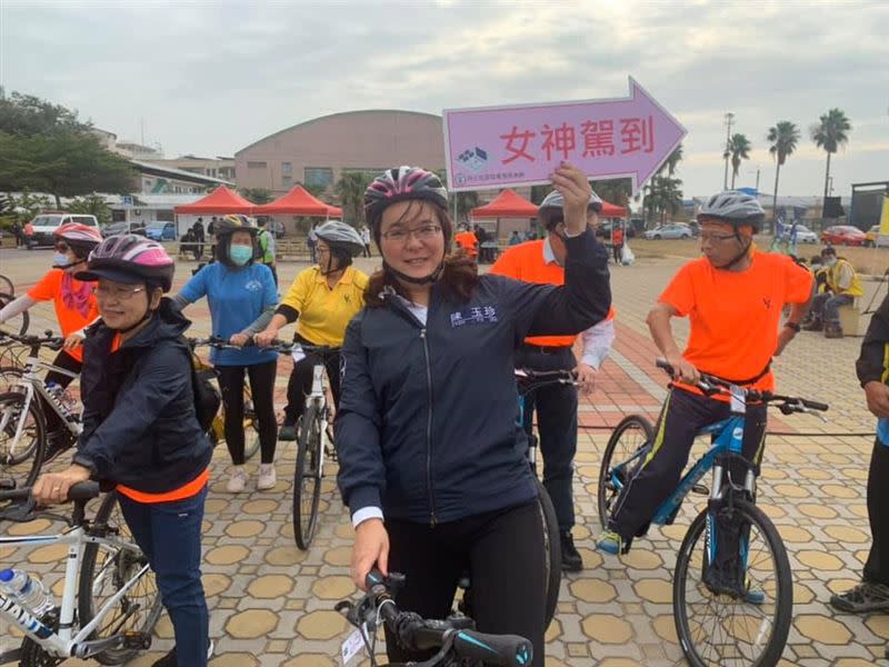 陳玉珍參加「活力塔山 點亮金門」單車活動。（圖／翻攝自陳玉珍臉書）