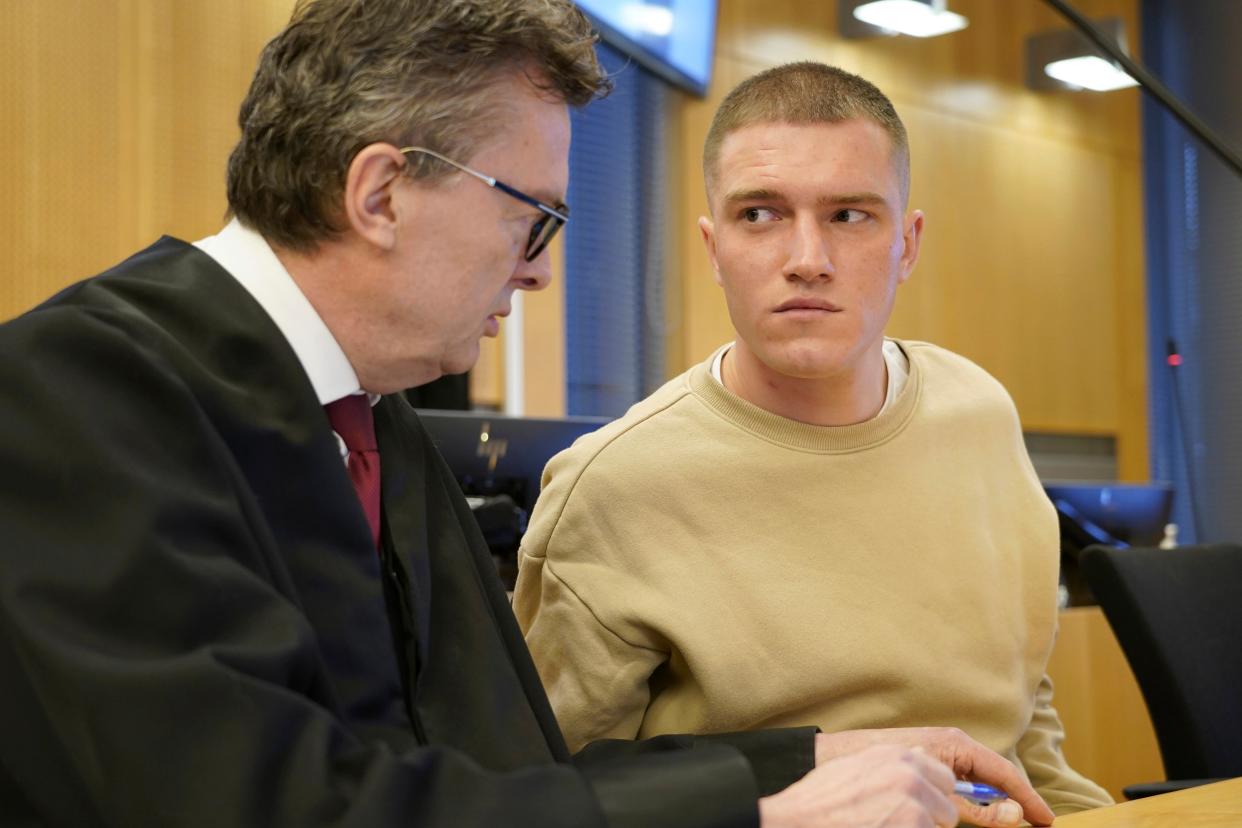 Former member of the Russian private military contractor Wagner Group Andrey Medvedev, right, listens to his lawyer Brynjulf Risnes during a court hearing in Oslo.  (Gorm Kallestad/NTB Scanpix via AP) (Gorm Kallestad / NTB)
