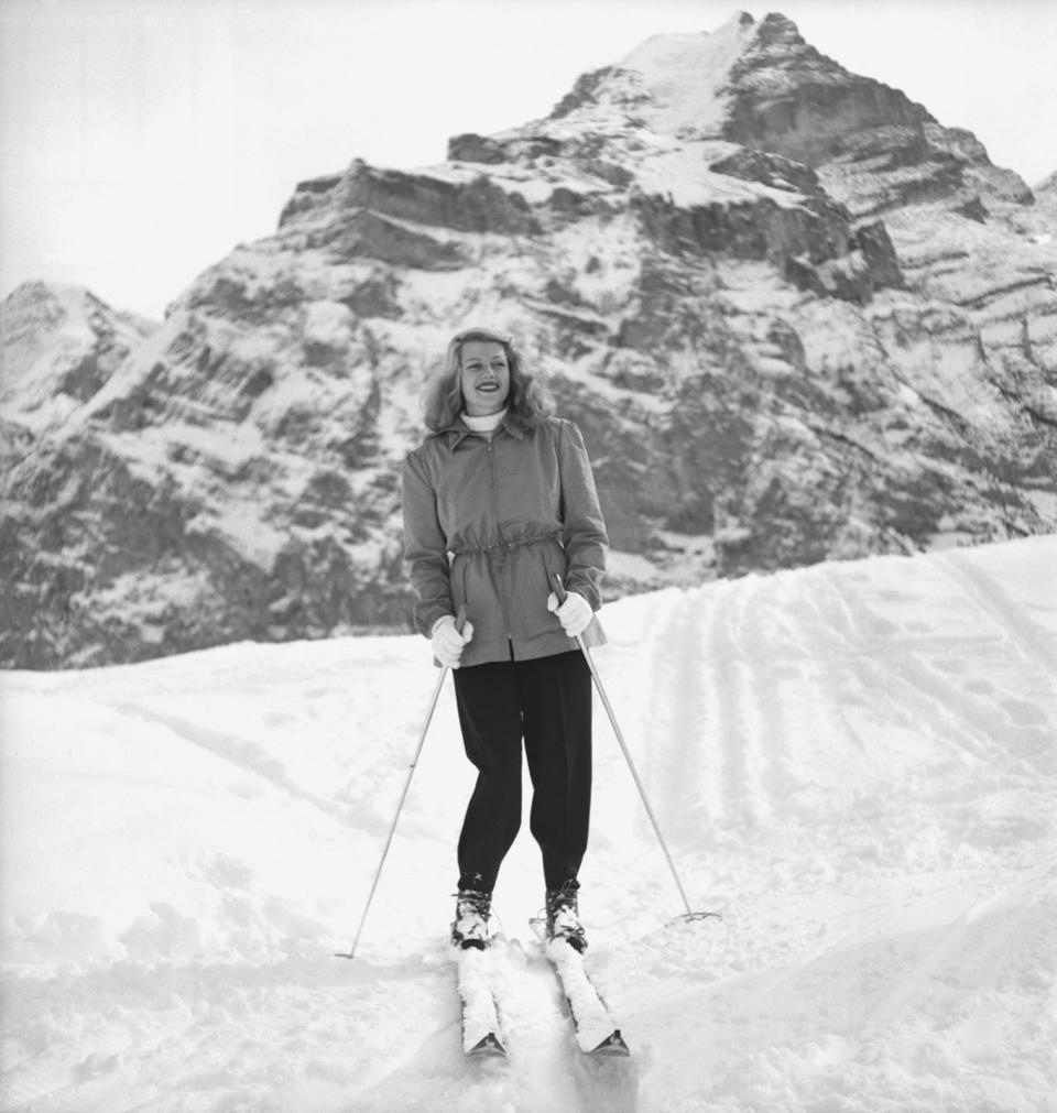 1949: Rita Hayworth spends her holiday in Switzerland