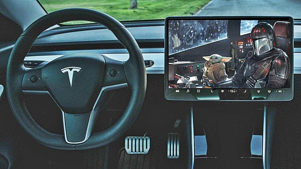 TESLA將為車子追加「打旽」功能，讓車主舒舒服服地小睡一番