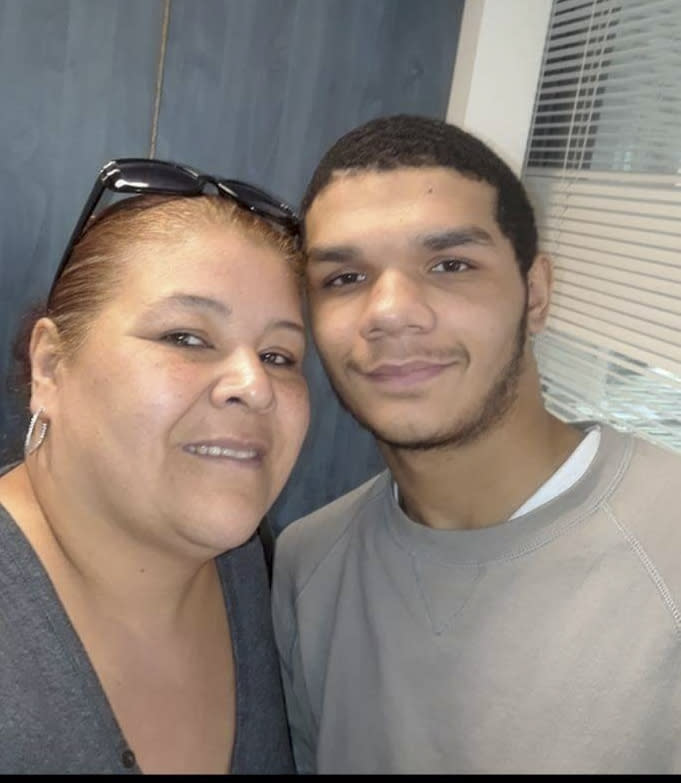 Nicholas Feliciano (R), the Rikers Island inmate who tried to commit suicide.