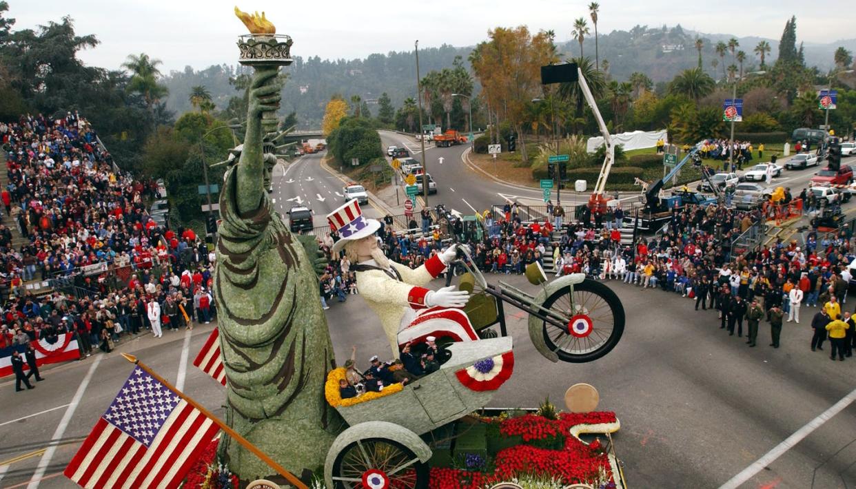 <span class="caption">You never know where Uncle Sam will make an appearance.</span> <span class="attribution"><a class="link " href="https://www.gettyimages.com/detail/news-photo/giant-motorcycle-riding-uncle-sam-carries-new-york-firemen-news-photo/689423?adppopup=true" rel="nofollow noopener" target="_blank" data-ylk="slk:David McNew/Getty Images;elm:context_link;itc:0;sec:content-canvas">David McNew/Getty Images</a></span>