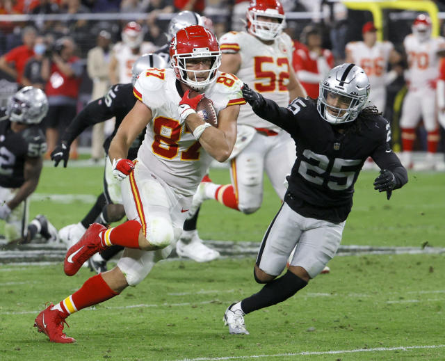 ESPN projects Raiders to win fewer than 2.5 games in AFC West