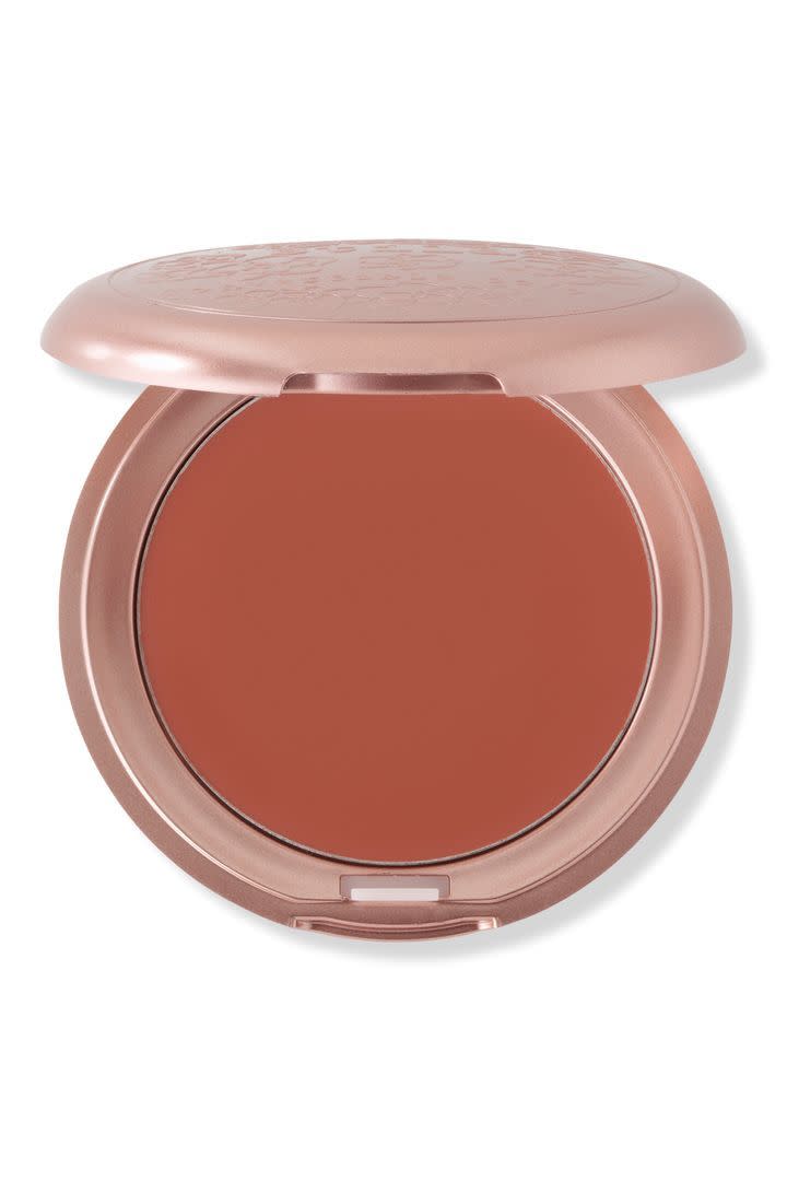 7) Stila Convertible Color