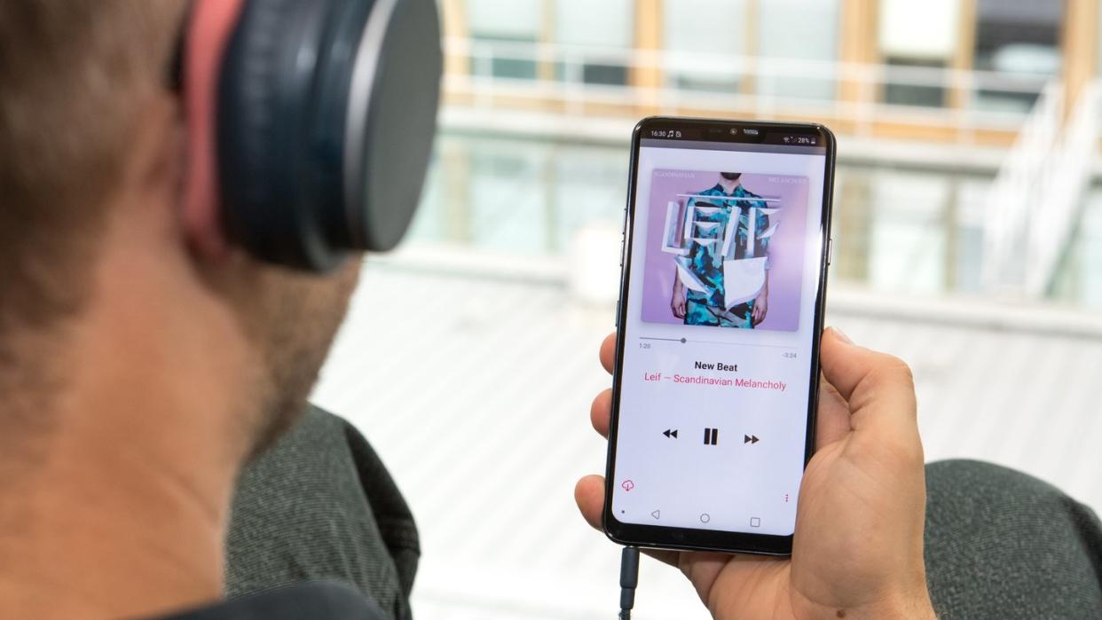 Alleinstellungsmerkmal des LG G7 ThinQ ist ein hochwertertiger Digital-Audio-Wandler. Er ermöglicht zahlreiche Audioeinstellungen und sorgt für besseren Klang als bei manch anderen Smartphones. Foto: Robert Günther