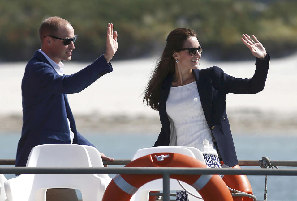 ISLES OF SCILLY - SEPTEMBER 02:  Prince William, Duke of Cambridge and Catherine, Duchess of Cambridge travel by boat to St Martins, after visiting Tresco Abbey Garden on September 2, 2016 in Isles Of Scilly, England.  (Photo by Peter Nicholls - WPA Pool /Getty Images)