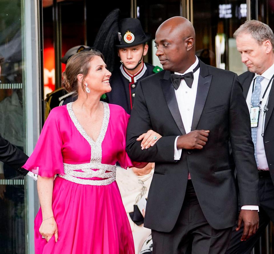 挪威公主瑪莎露易絲和未婚夫杜瑞克於今年6月宣布訂婚。（AFP）
