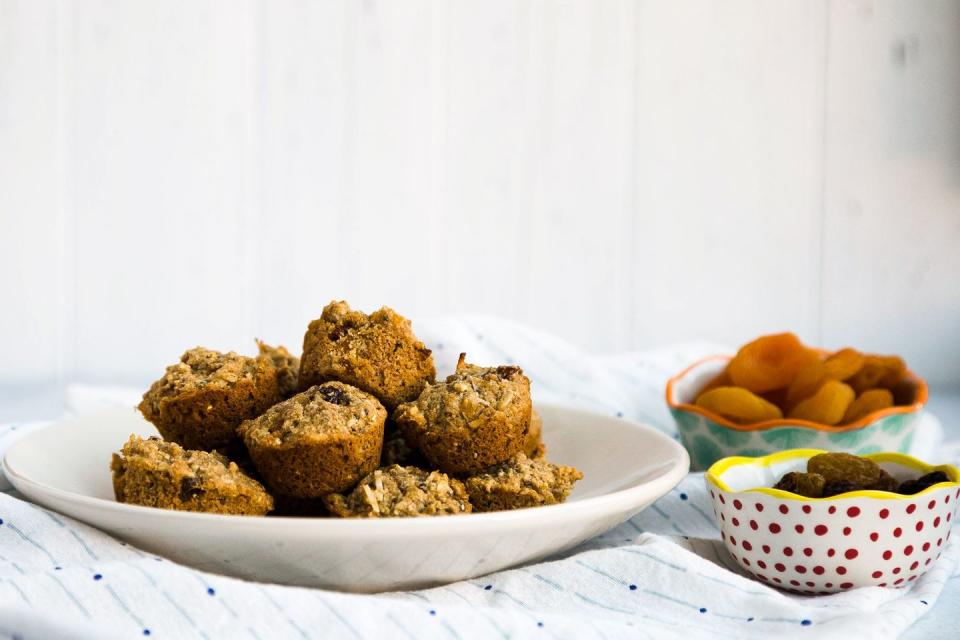 <p>This bite-sized snack is a combination of an oatmeal cookie and a granola bar. It’s packed with good-for-you ingredients like flaxseed, quinoa, sunflower seeds, and dried fruit. </p><p><a href="https://www.thepioneerwoman.com/food-cooking/recipes/a100188/homemade-aussie-bites/" rel="nofollow noopener" target="_blank" data-ylk="slk:Get the recipe.;elm:context_link;itc:0;sec:content-canvas" class="link "><strong>Get the recipe. </strong></a></p><p><a class="link " href="https://go.redirectingat.com?id=74968X1596630&url=https%3A%2F%2Fwww.walmart.com%2Fsearch%2F%3Fquery%3Dmini%2Bmuffin%2Bpan&sref=https%3A%2F%2Fwww.thepioneerwoman.com%2Ffood-cooking%2Fmeals-menus%2Fg37115017%2Fhealthy-cookie-recipes%2F" rel="nofollow noopener" target="_blank" data-ylk="slk:SHOP MINI MUFFIN PANS;elm:context_link;itc:0;sec:content-canvas">SHOP MINI MUFFIN PANS</a></p>