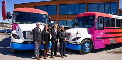 On the picture : Pierre Maheux, President, Groupe Autobus Maheux, Karine Bouchard, Sales Director, Electric Lion, Jeff Desruisseaux, President and Chief Executive Officer, Cléo and Jean-Paul Ordioni, Chief Operating Offiche (interim), ArcelorMittal Mining Canada.
Photo Credit : Patrick Canuel (CNW Group/ArcelorMittal Exploitation minière Canada s.e.n.c.)