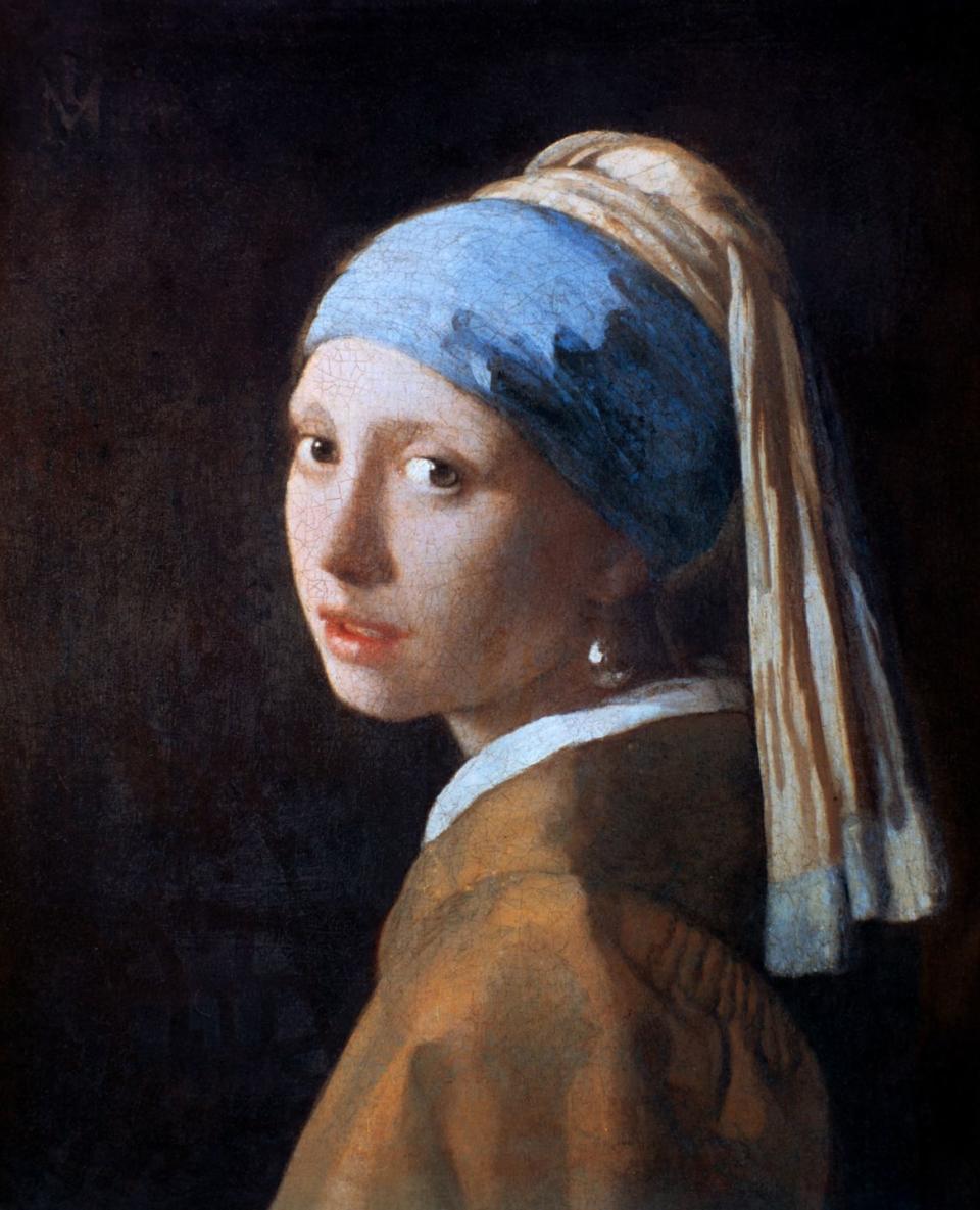 19) The Girl with a Pearl Earring