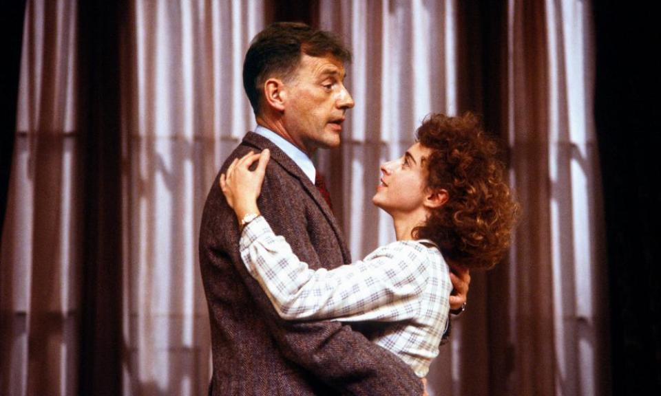 Peter Blythe (Michael Dennis) and Katharine Schlesinger (Rose Pemberton) in The Living Room by Graham Greene, with lighting designed by Leonard Tucker, at the Royalty theatre, London, 1987.
