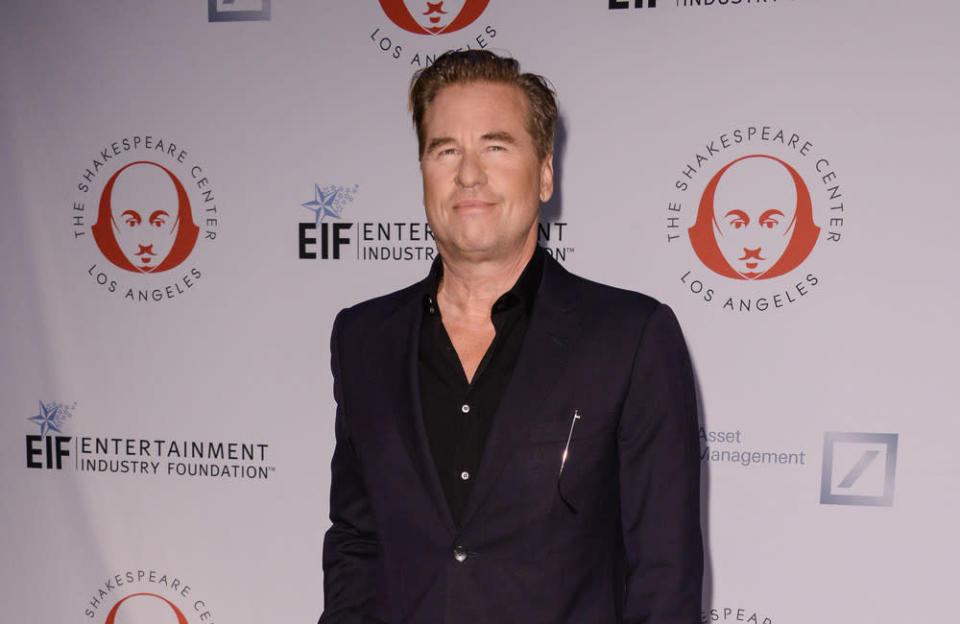 In his memoir ‘I’m Your Huckleberry’, actor Val Kilmer revealed that he has been single for two decades. The ‘Top Gun: Maverick’ actor wrote: “I haven’t had a girlfriend in 20 years. The truth is I am lonely part of every day.” In the '80s and '90s, the film star dated some celebrity ladies, including Angelina Jolie, Cher and Cindy Crawford.
