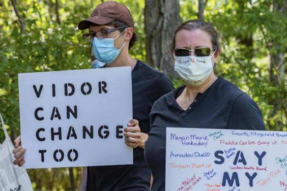 People came out to Vidor, Texas' Gould Park on Saturday, June 6, 2020 for a protest and peace march in honour of George Floyd, who died while being detained by Minneapolis police. (Fran Ruchalski/The Beaumont Enterprise via AP)