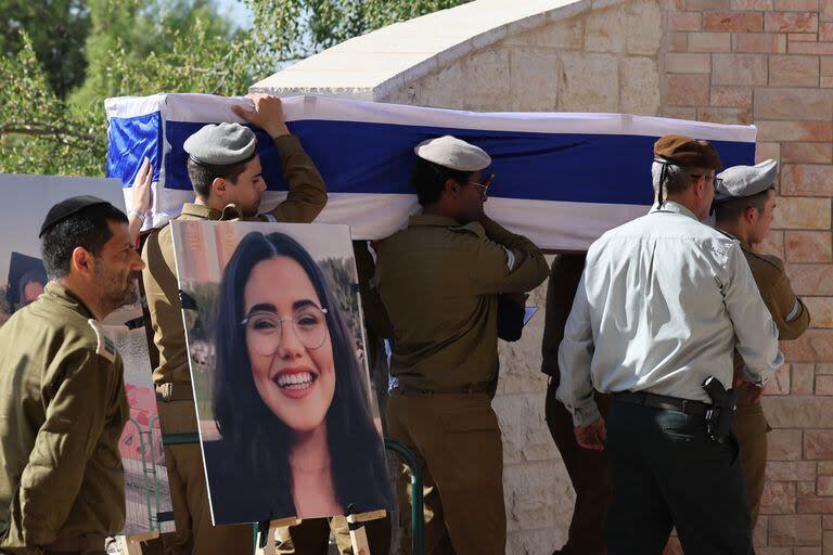 Funeral de la soldado israelí Noa Marciano en Modiin, Israel