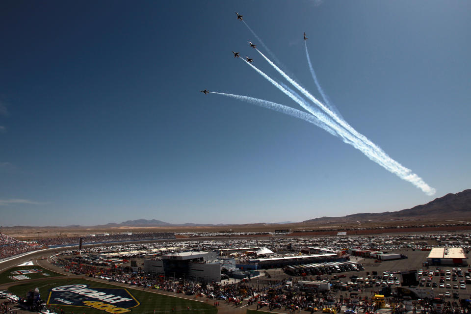 LAS VEGAS, NV - MARCH 11: The United States Air Force Thunderbirds fly over during the national anthem prior to the start of the NASCAR Sprint Cup Series Kobalt Tools 400 at Las Vegas Motor Speedway on March 11, 2012 in Las Vegas, Nevada. (Photo by Ronald Martinez/Getty Images for NASCAR)