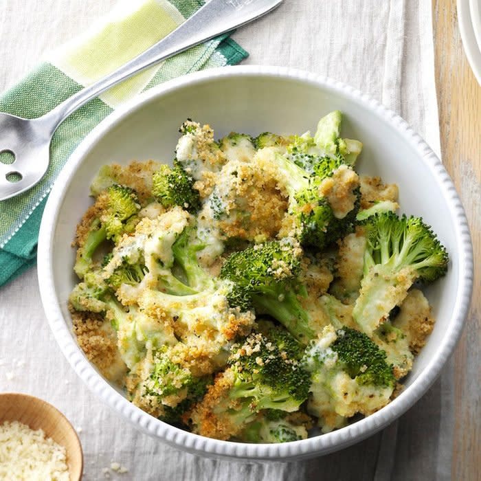 Baked Parmesan Broccoli Exps50721 H13x9bz16 A05 06 2b 15