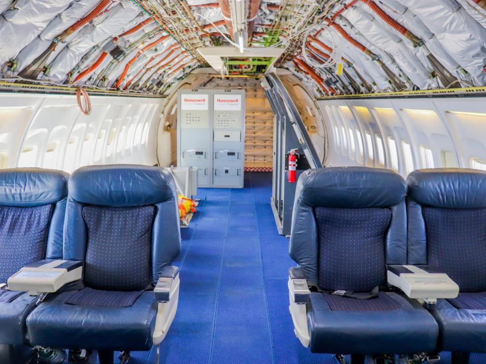 Inside a Boeing 757 testbed aircraft — Honeywell Aerospace Boeing 757 testbed aircraft
