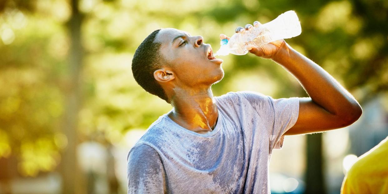 drinking water dehydrated working out exercise sweating