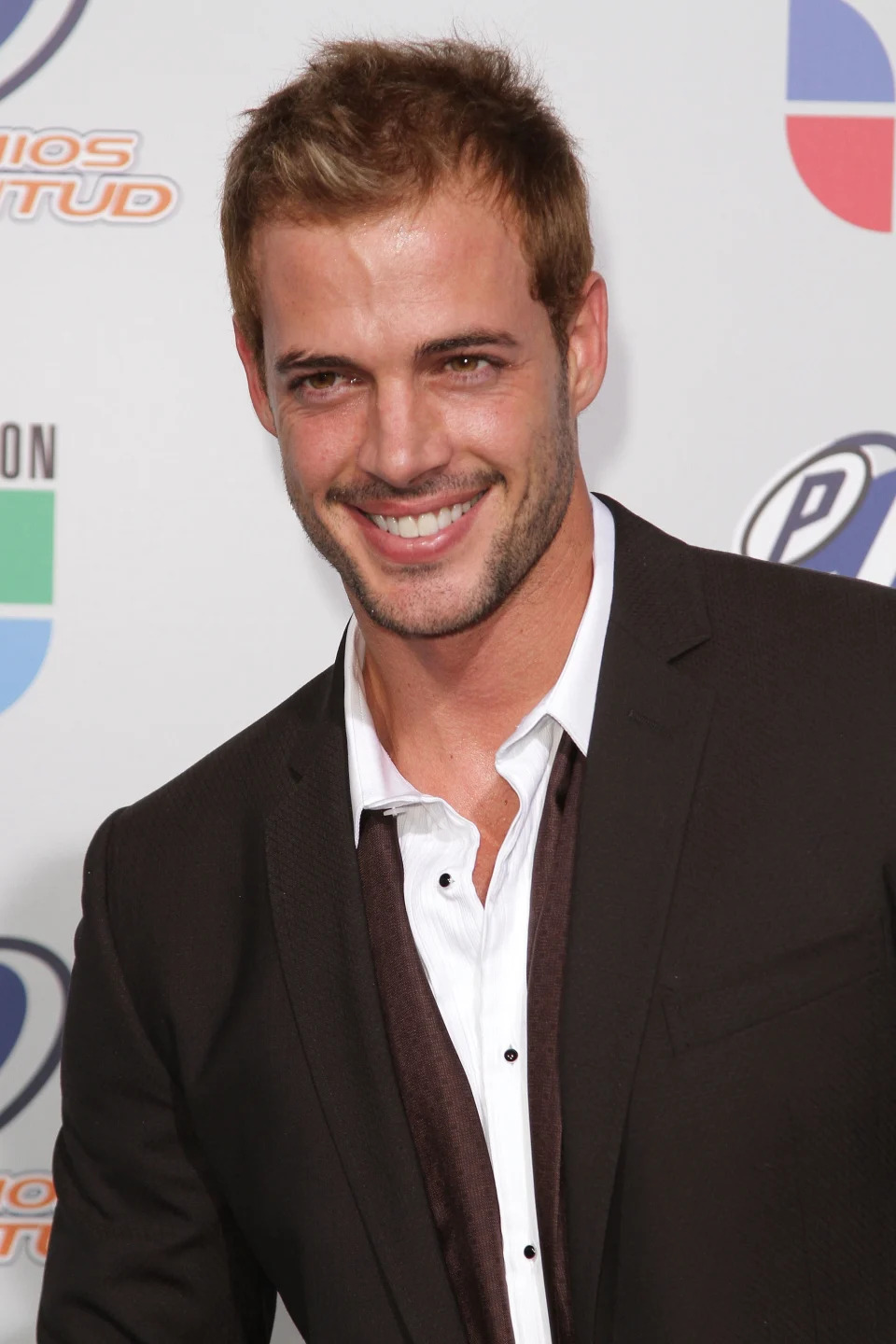 MIAMI - JULY 15:  Actor William Levy attends the Univision Premios Juventud Awards at BankUnited Center on July 15, 2010 in Miami, Florida.  (Photo by Alexander Tamargo/Getty Images)