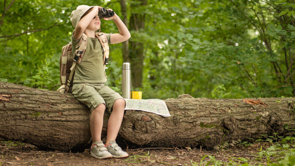 why you should take binoculars on every adventure: kid with bins